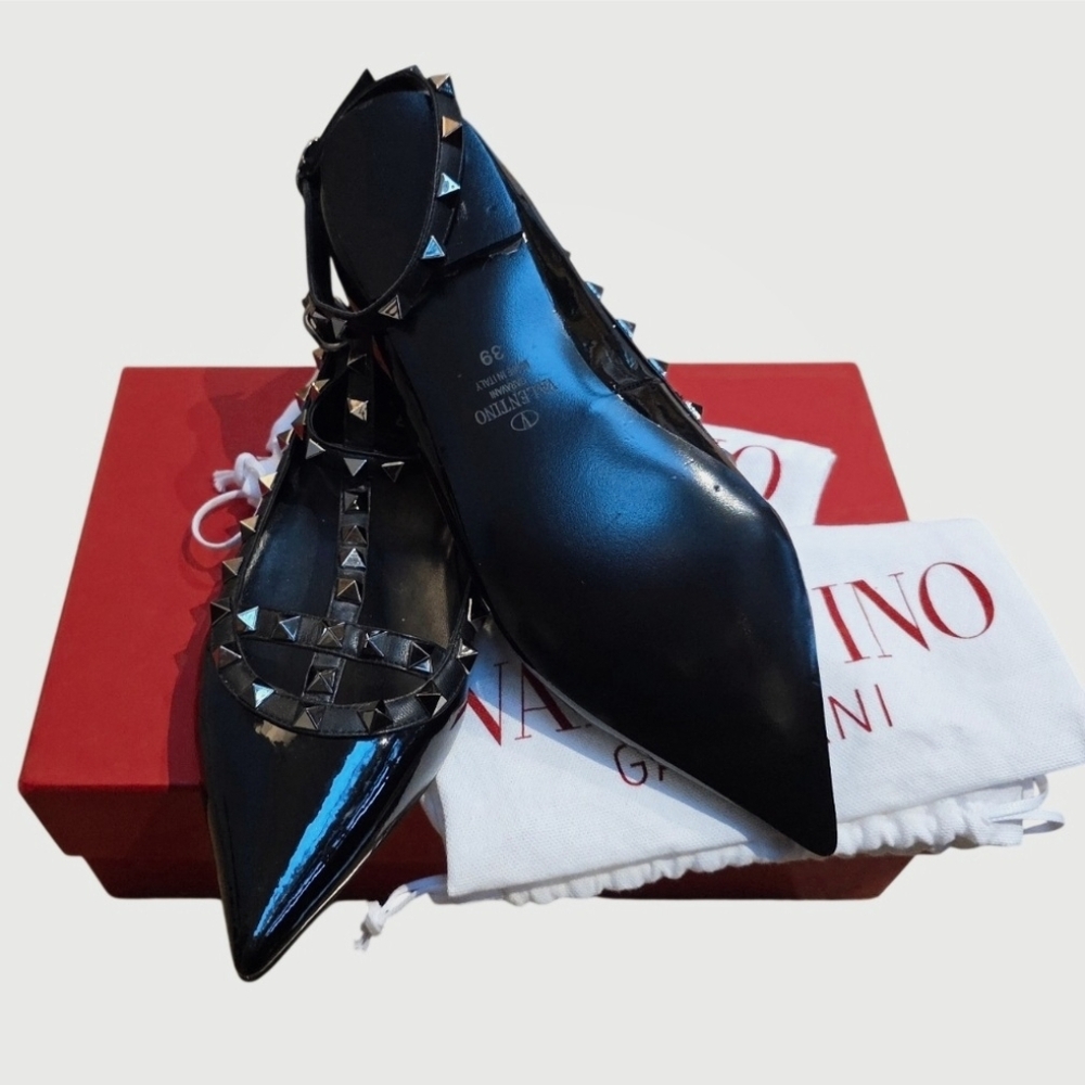 🖤 Nearly New Valentino Garavani Rockstud Black Patent Flats Ankle Strap Sz8/39